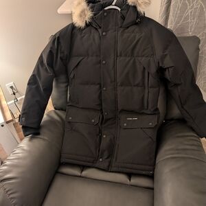 Canada Goose Black Men's Puffer Jacket